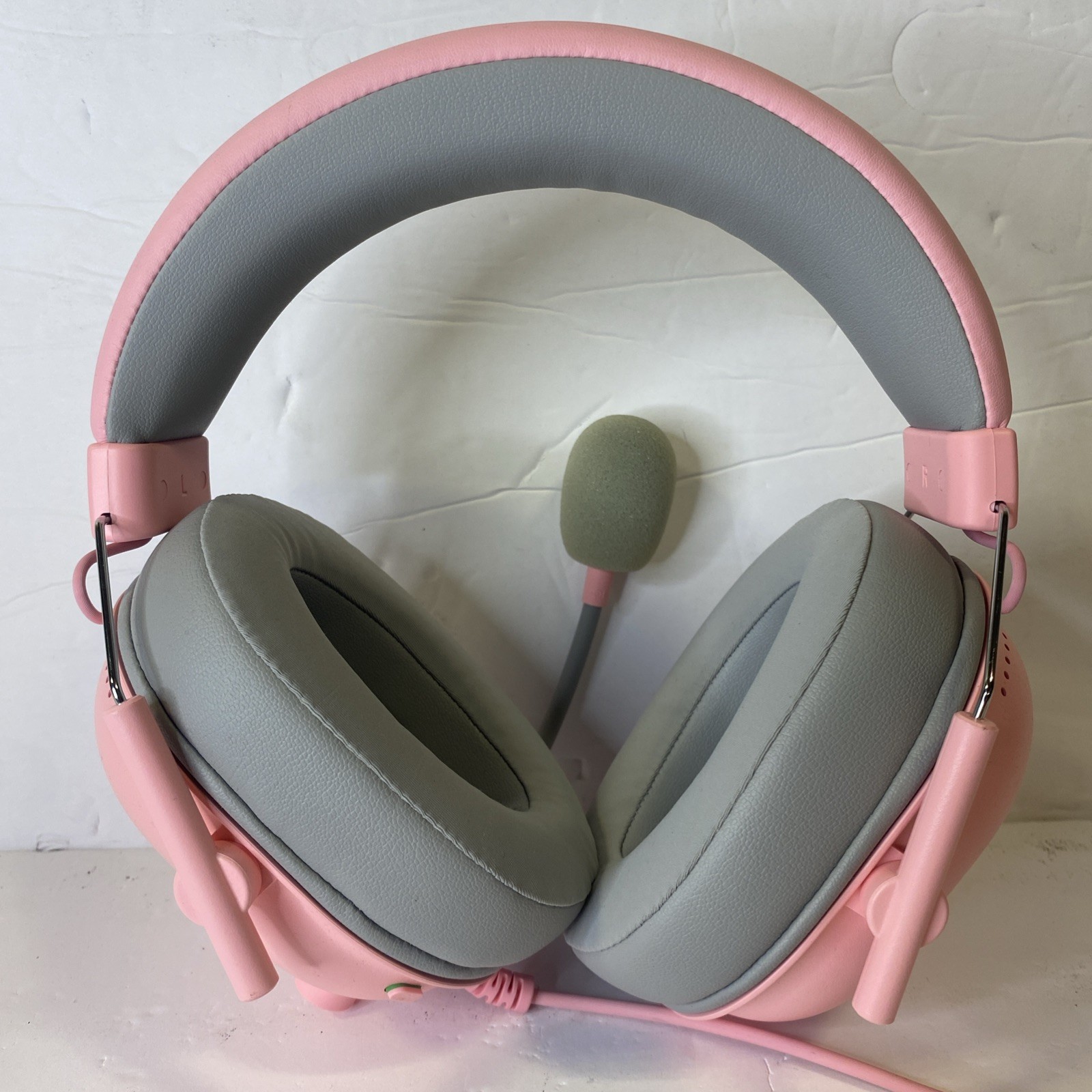 Razer – BlackShark V2 X Wired Gaming Headset – Quartz Pink