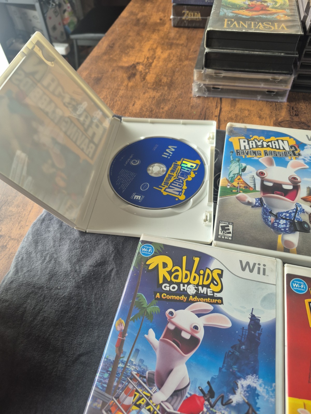 Nintendo Wii RAYMAN RAVING RABBIDS 5 Game CollectionFUN