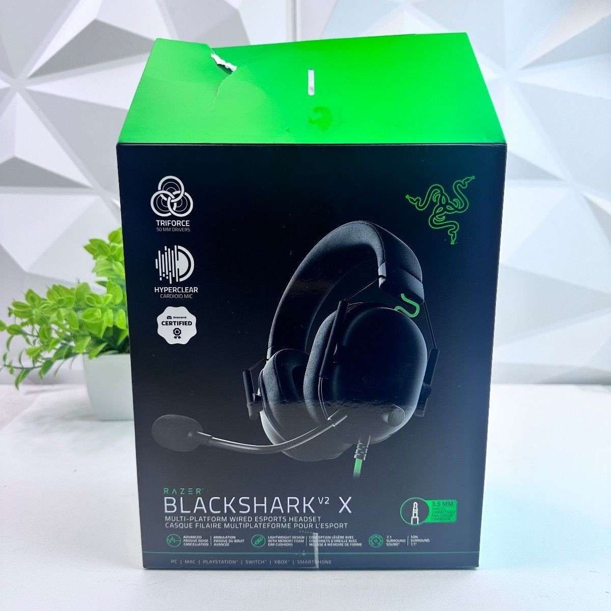 Razer BlackShark V2 X Wired Esports Gaming Headset, 3.5mm, Multi-Platform