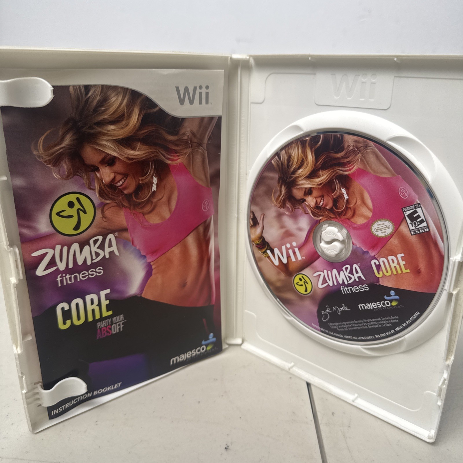 Zumba Fitness Core (Nintendo Wii, 2012)