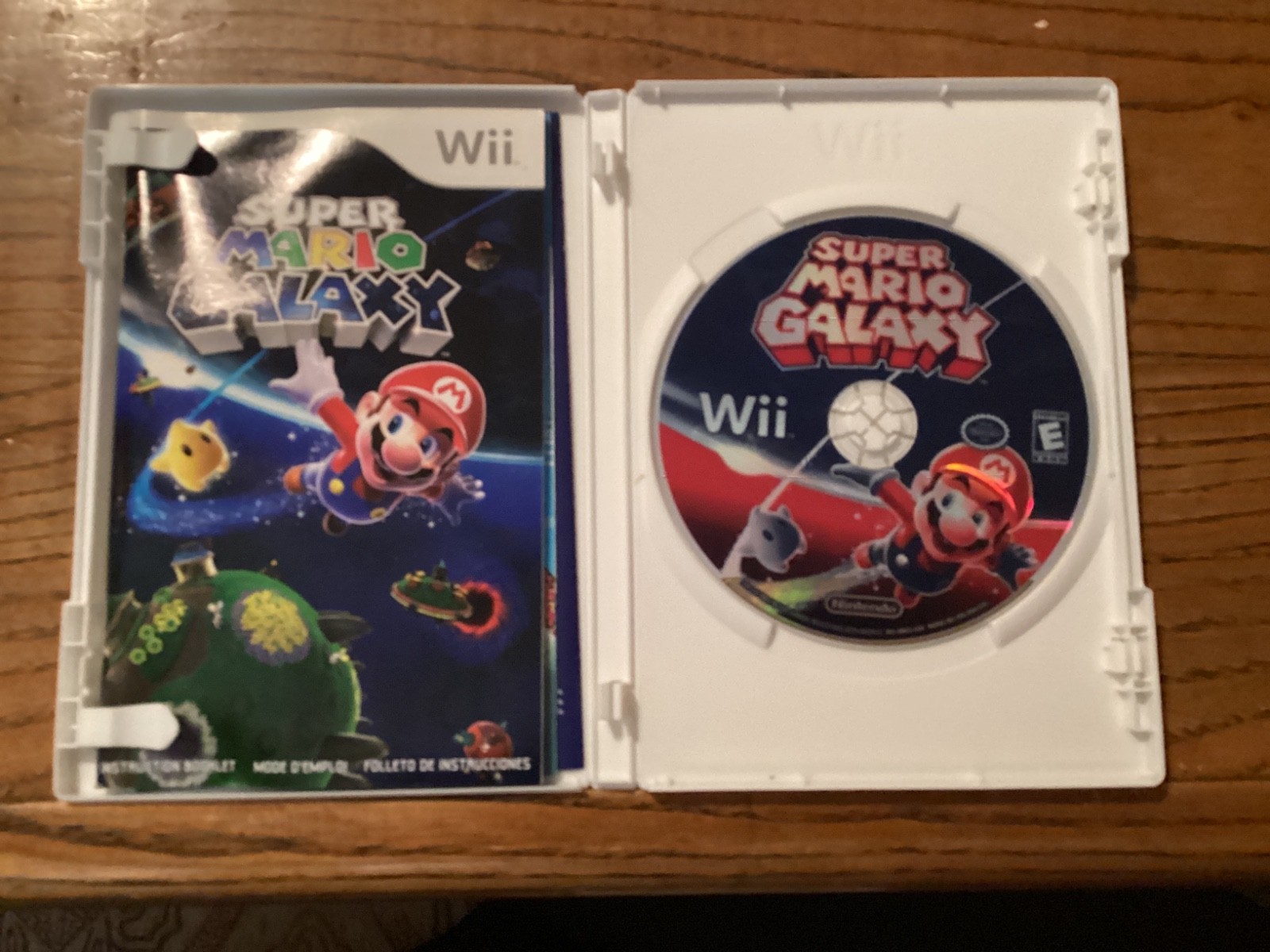 Nintendo Super Mario Galaxy Nintendo Selects Wii NEW SEALED 2007