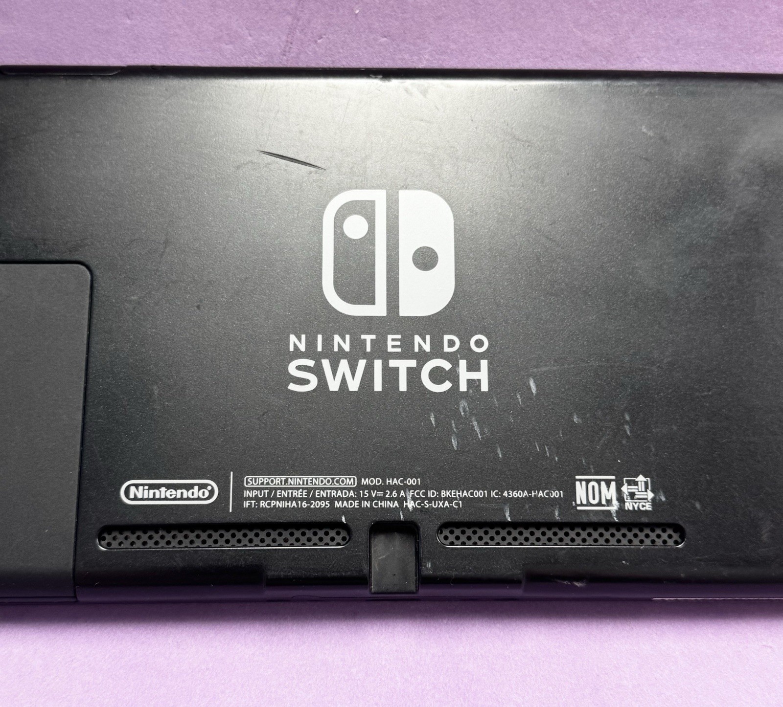 Nintendo Switch HAC-001 Console 32GB Blue/Red Joycons