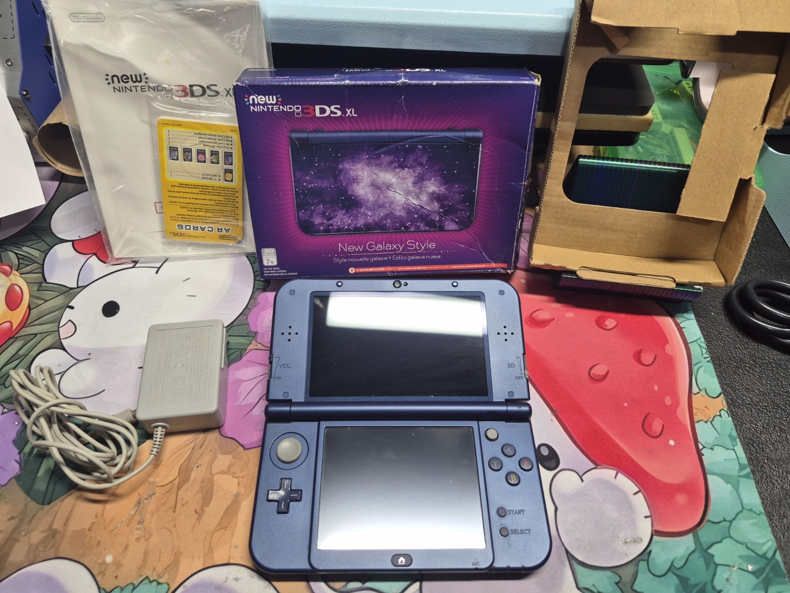 New Nintendo 3DS XL – Galaxy Style Edition (Complete in Box)
