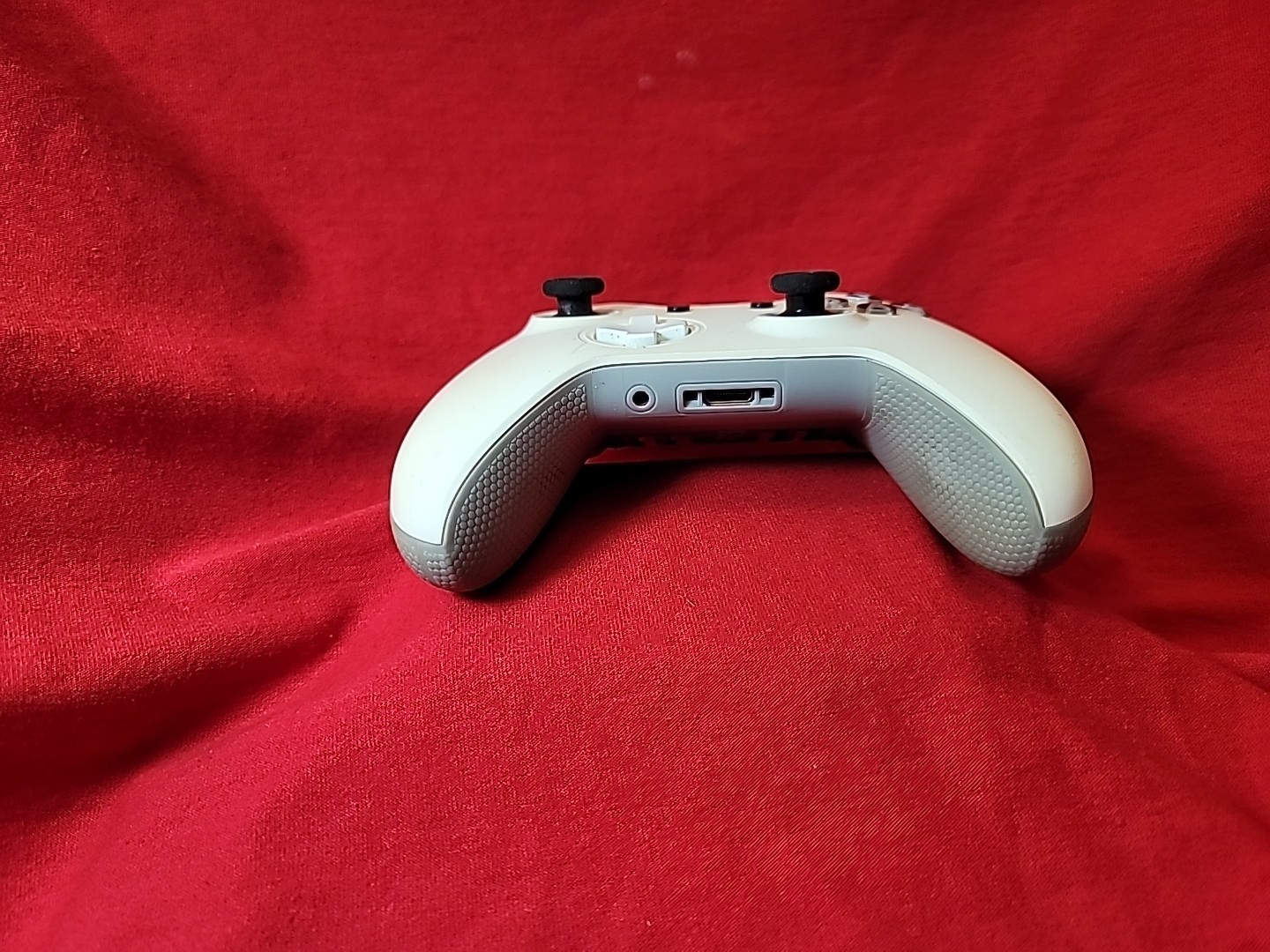 Xbox One Scuf Controller White (TMR Joysticks) Charge Port Upgraded To UsbC