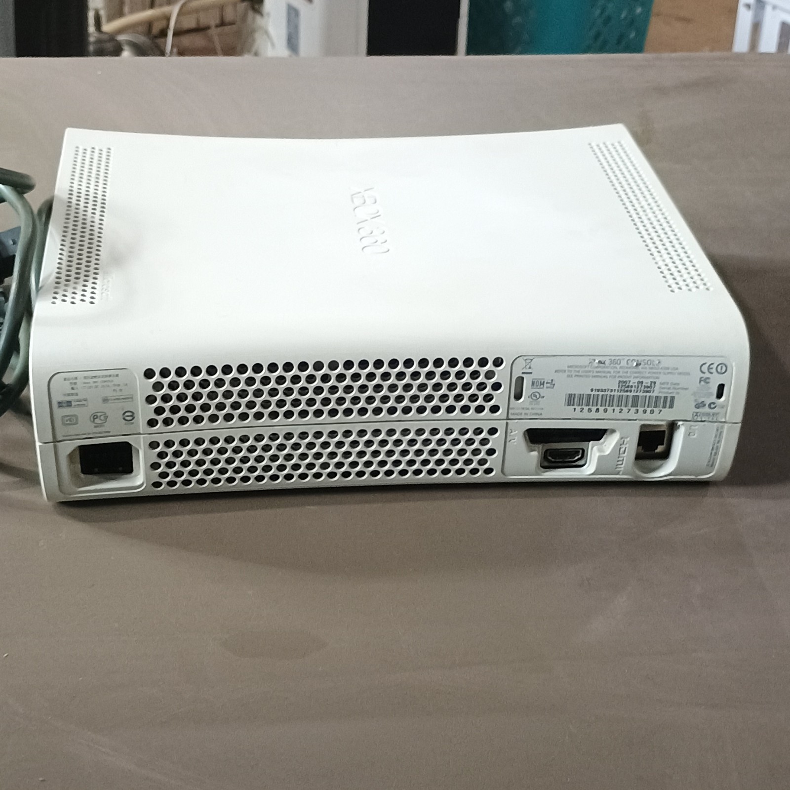 working Microsoft Xbox 360 White Home Console w/ Power Supply HDMI 1080p NTSC