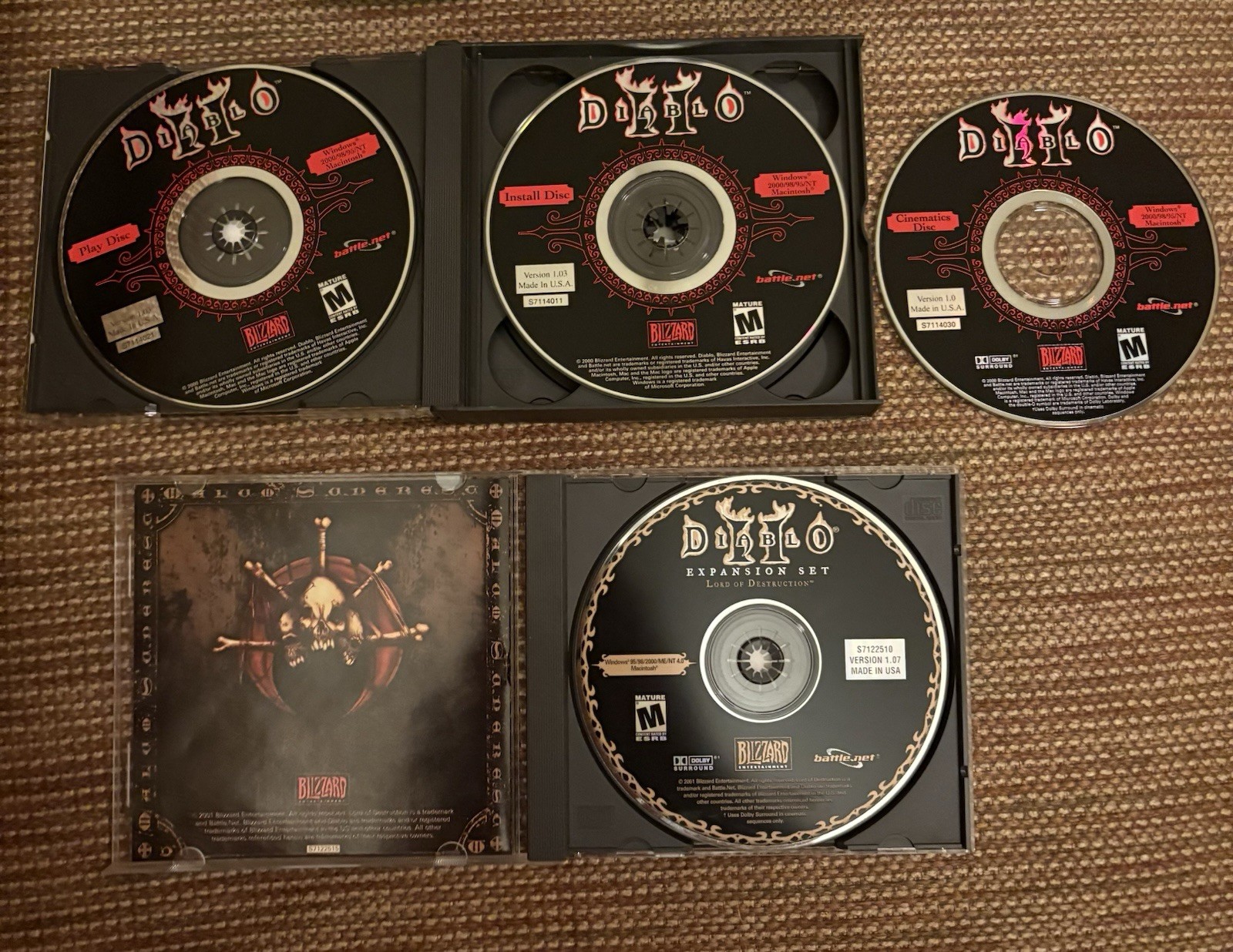 Diablo II & Diablo II Lords of Destruction (w/ Keys)