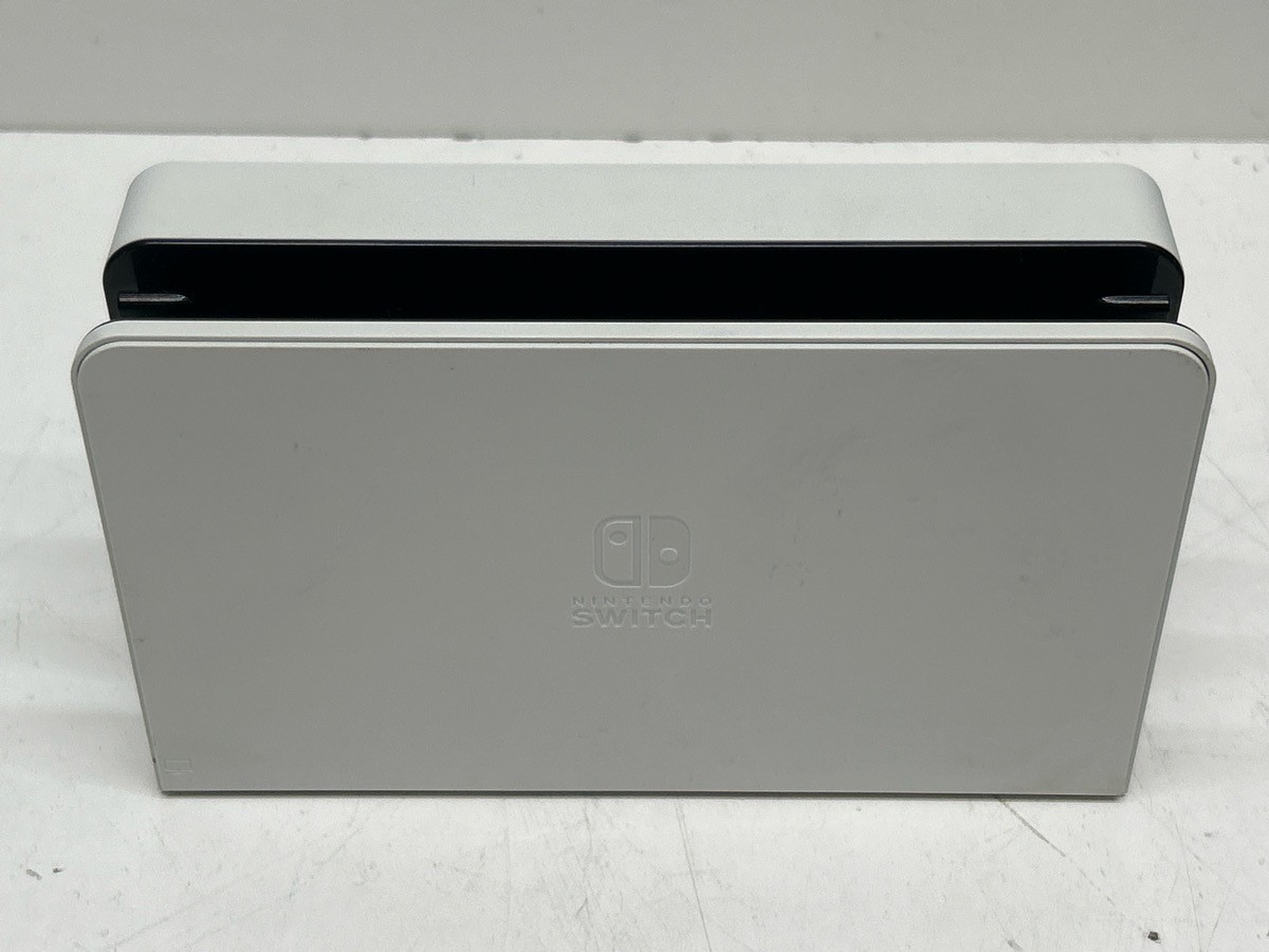 NINTENDO SWITCH HANDHELD – OLED – HEG-001 (P28020309)