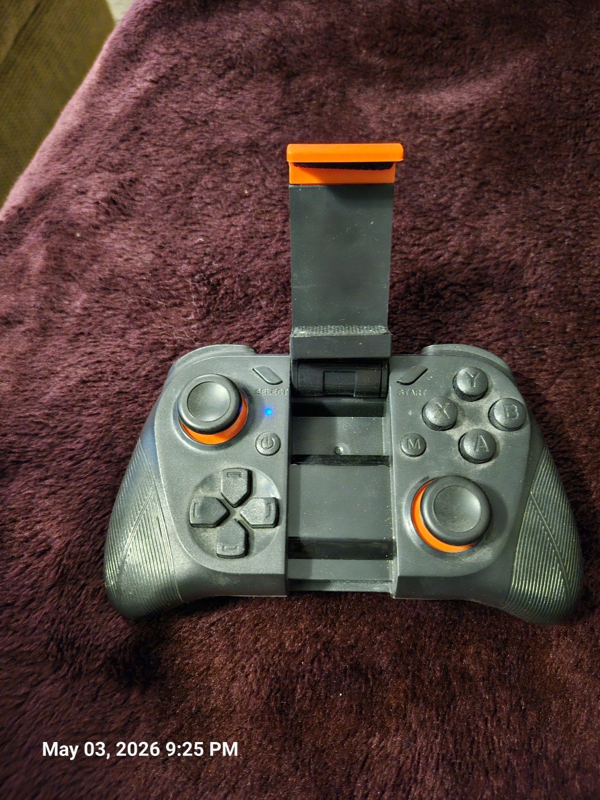 Mocute-050 Wireless Bluetooth Gamepad Controller Black Orange for Android iOS