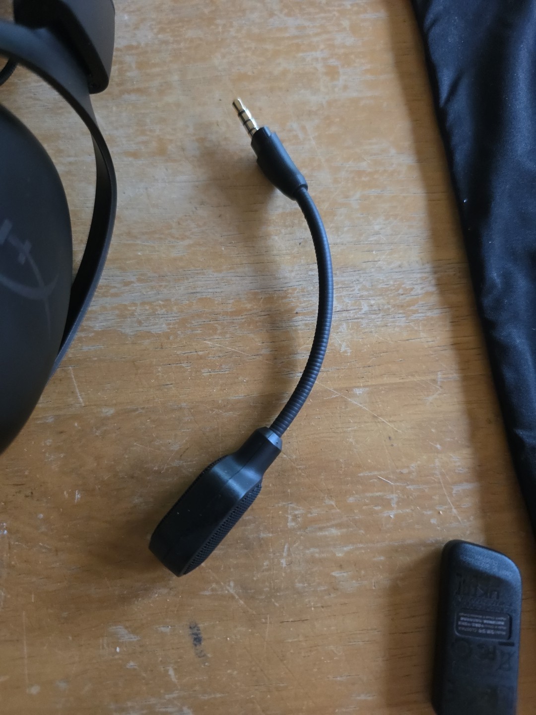 HyperX Cloud III Wireless Gaming Headset Black PC PS5 PS4 With Dongle Excellent