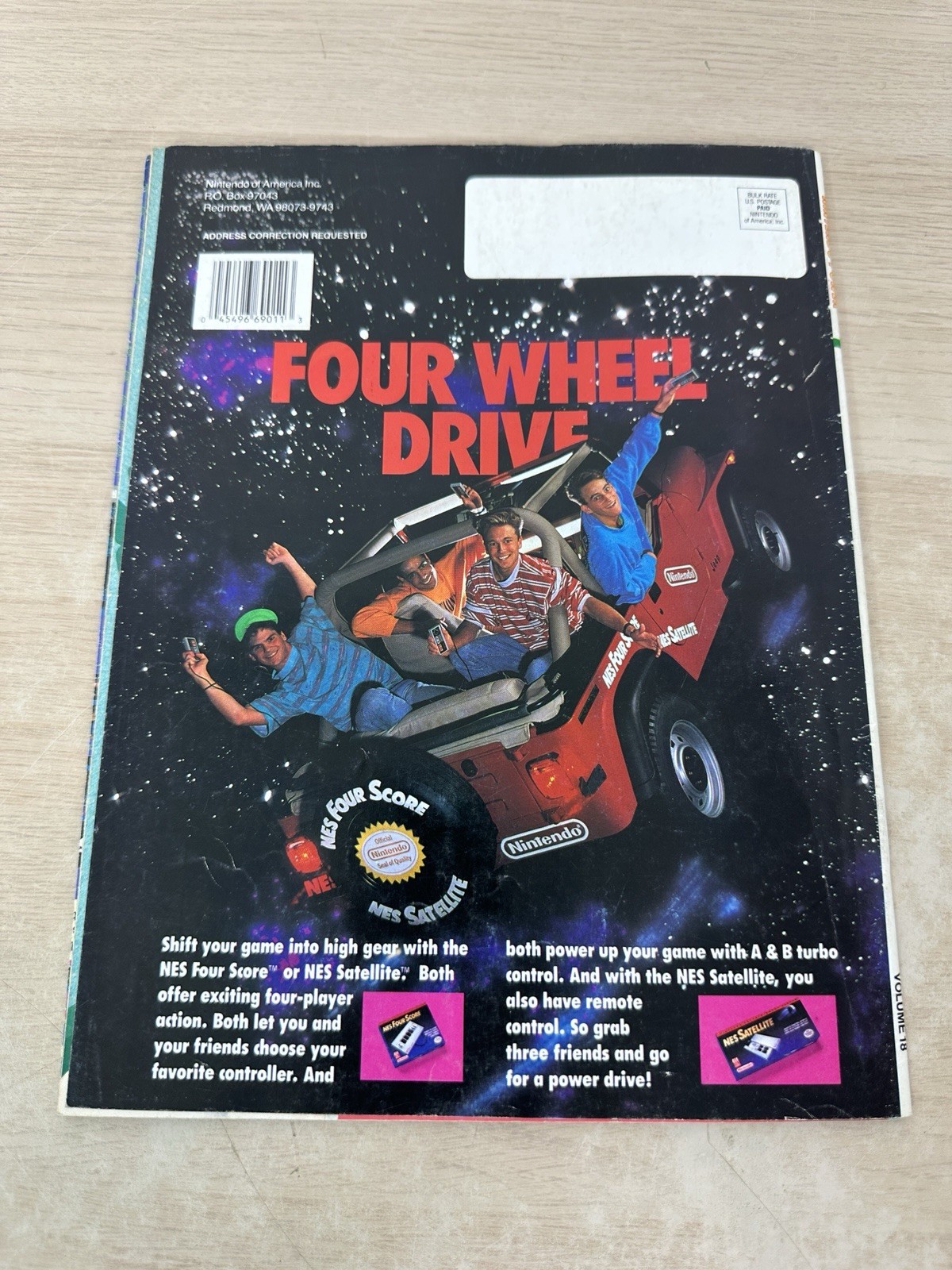 1990 Nintendo Power Magazine #18 w/ Dr. Mario Cover & Mega Man III Poster