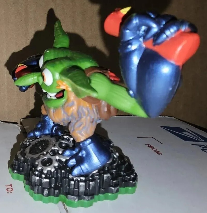 Skylanders Spyros Adventure Tech Element ~Boomer~ Figure 2011