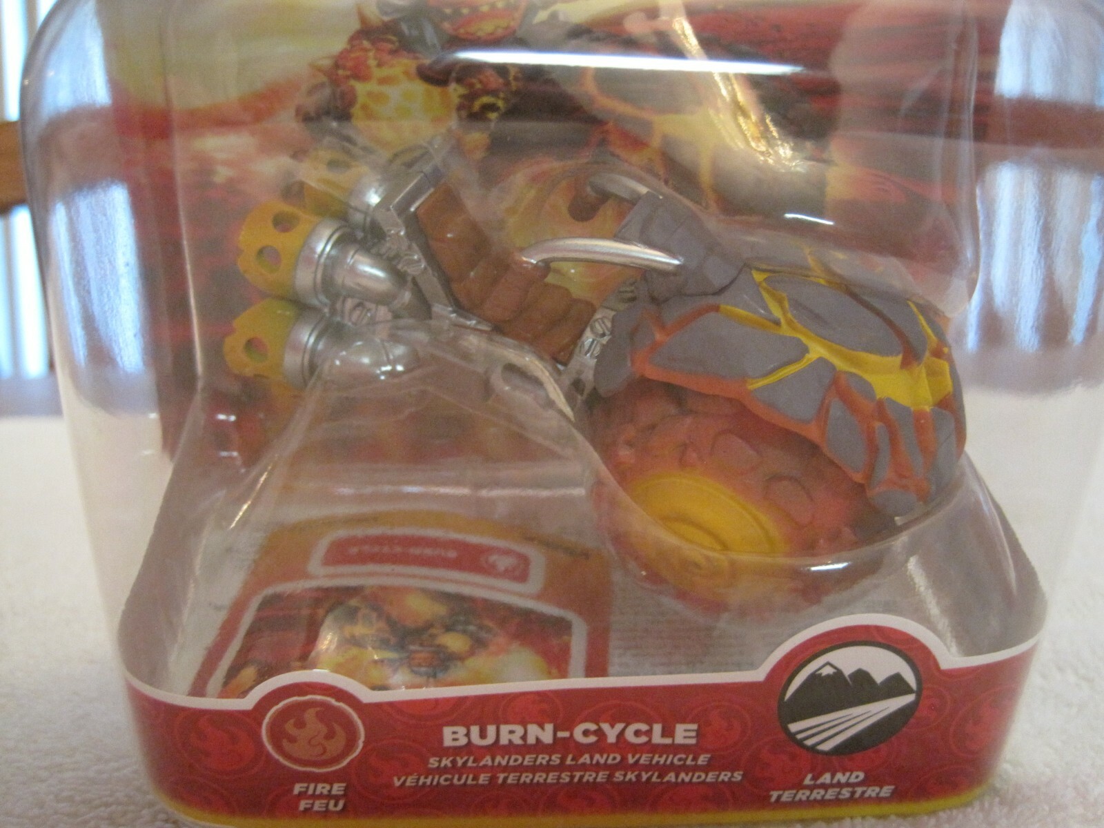 2015 SKYLANDERS SUPERCHARGERS BURN -CYCLE SKYLANDERS LAND VEHICLE–NEW