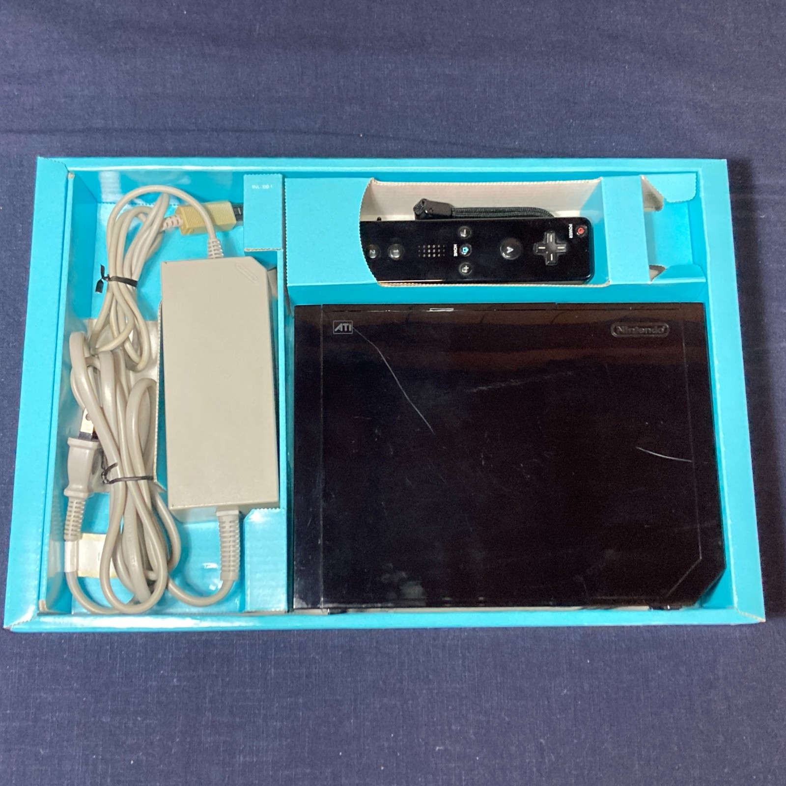 Nintendo Wii Console Black Boxed Wii Sports Resort Bundle 2 Controllers CIB JP