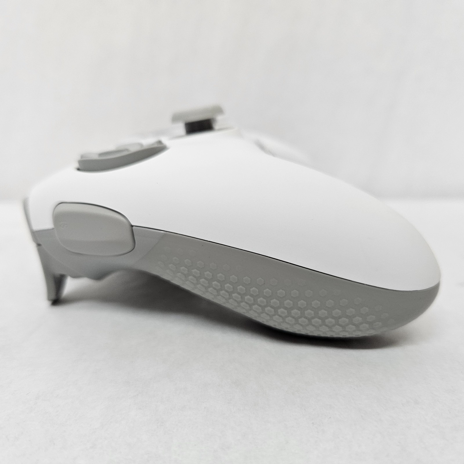 SCUF Envision Pro Wireless PC Gaming Controller White SG601-02 New Open Box