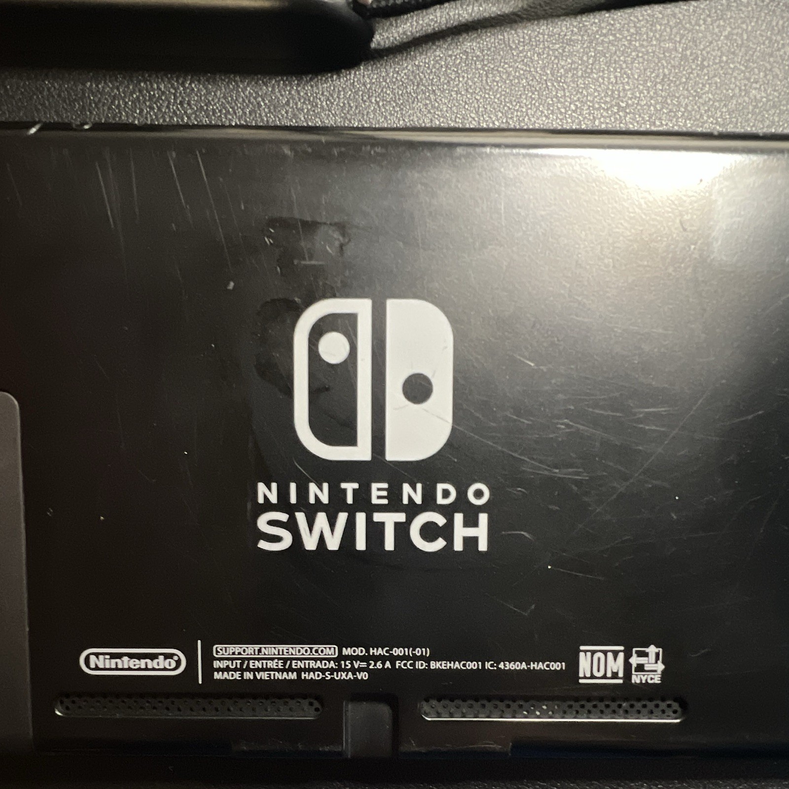 Nintendo Switch HAC-001(-01) Console Red/Blue Joy-Con Dock AC Adapter Case