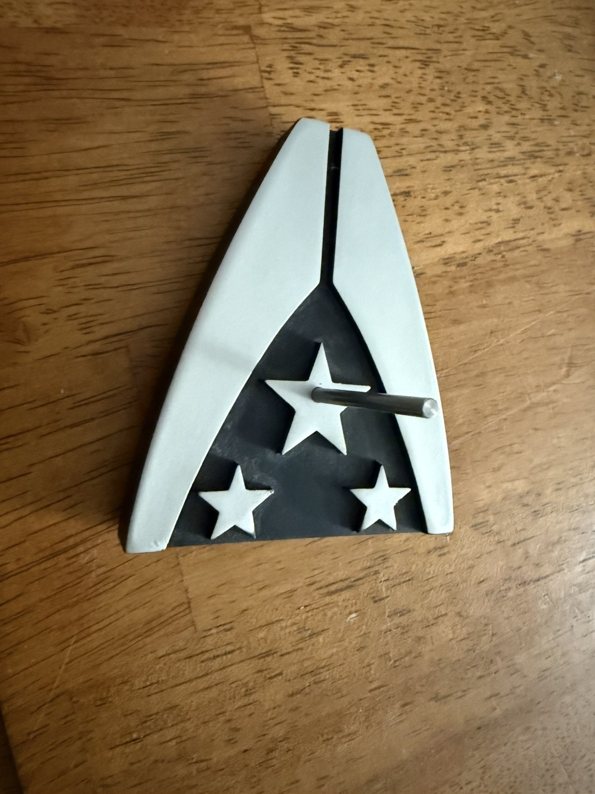 Mass Effect Alliance Cruiser Replica Model Dark Horse Silver Edition