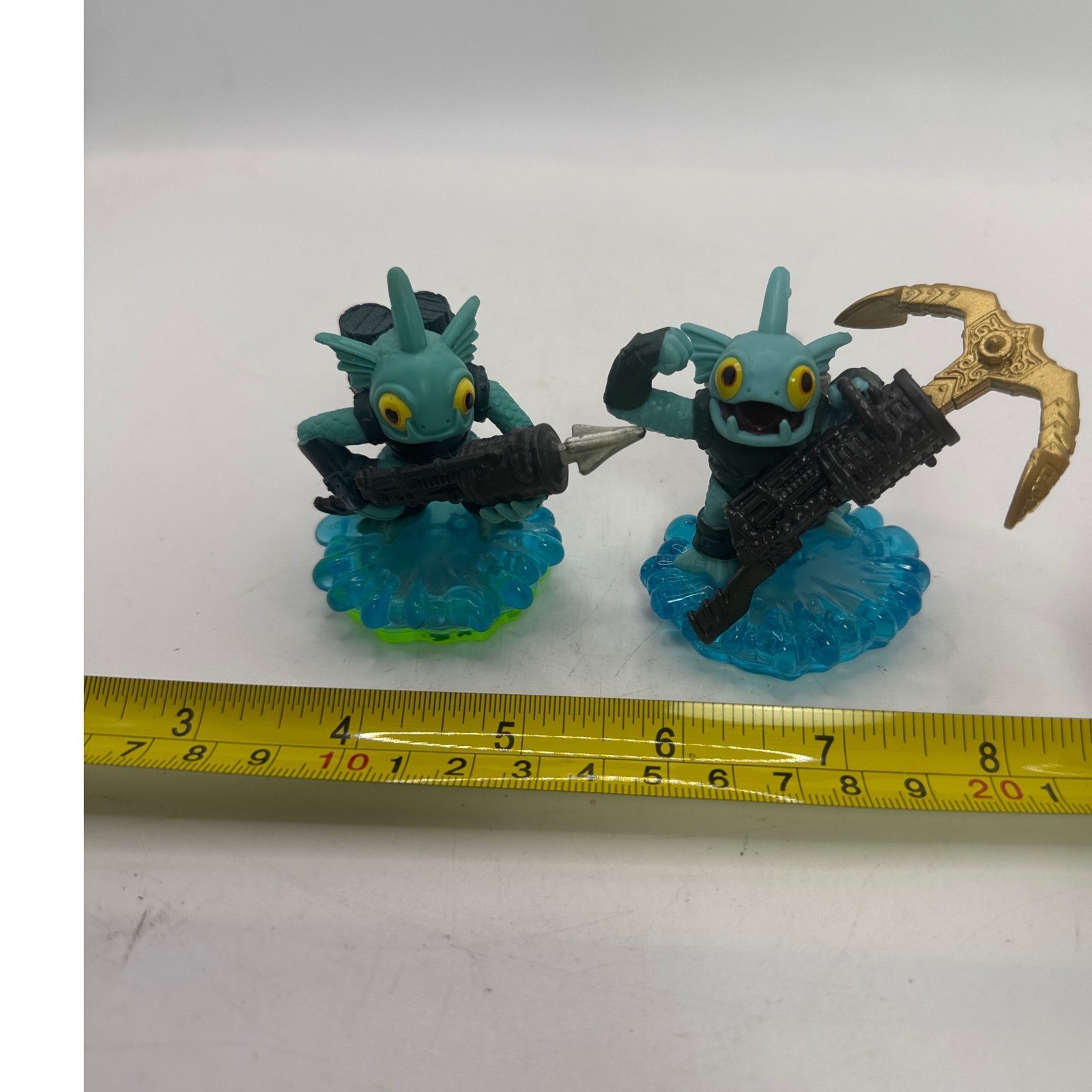 Activision Skylanders Gill Grunt Deep Dive Figures Set 3in Teal Excellent Water