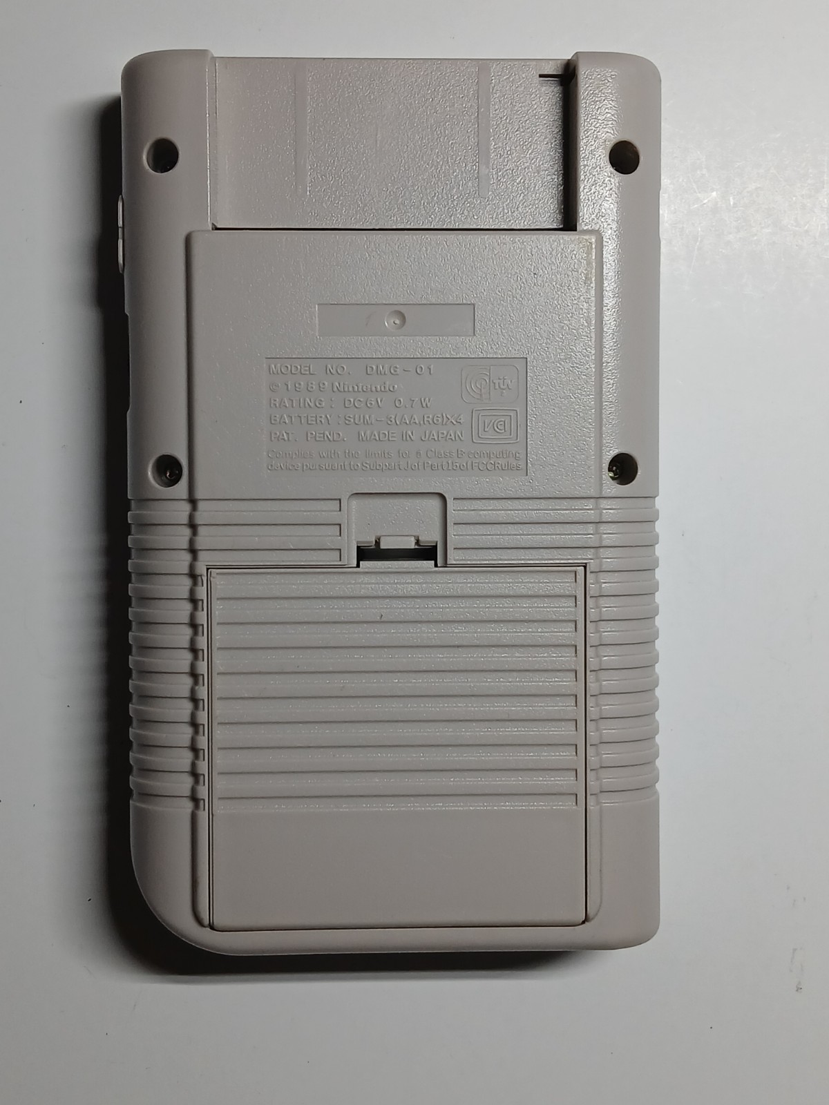 Nintendo Game Boy DMG-01 Gray original Cleaned Brand new lens almost flawless