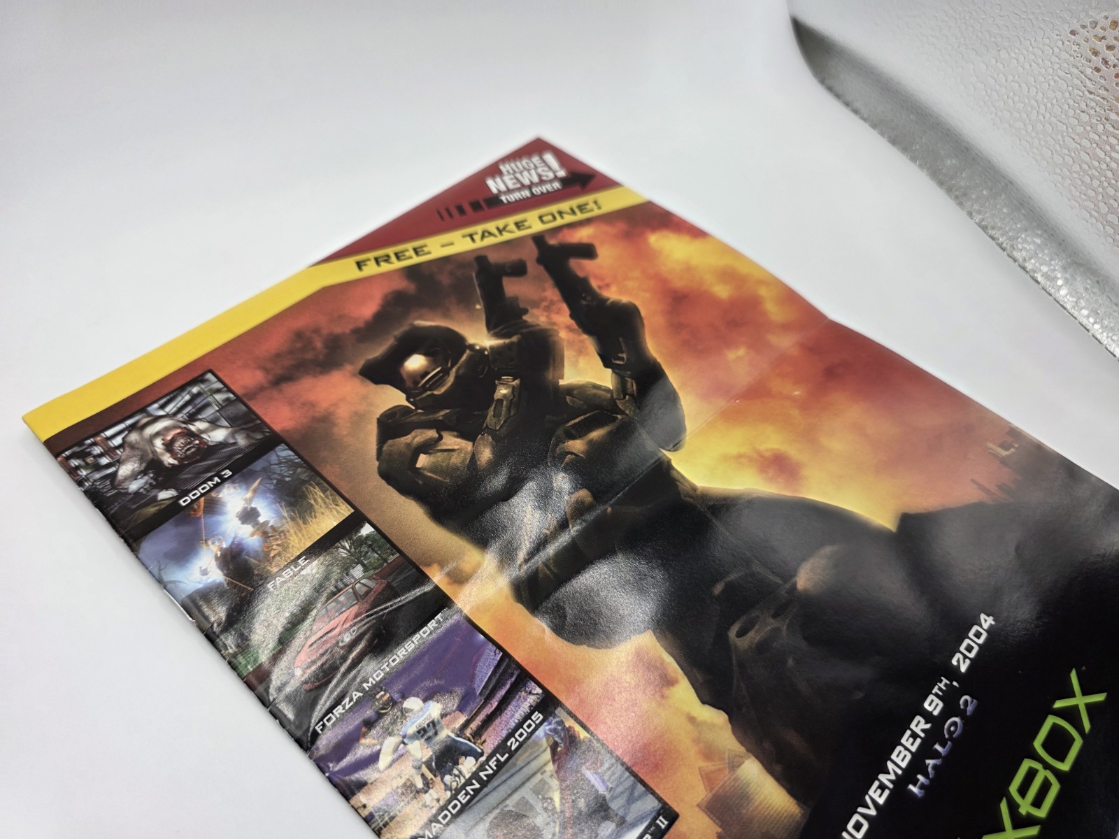 2004 Xbox Spring Guide Halo 2 Promo Brochure Booklet FREE Take One Rare 10.5×8