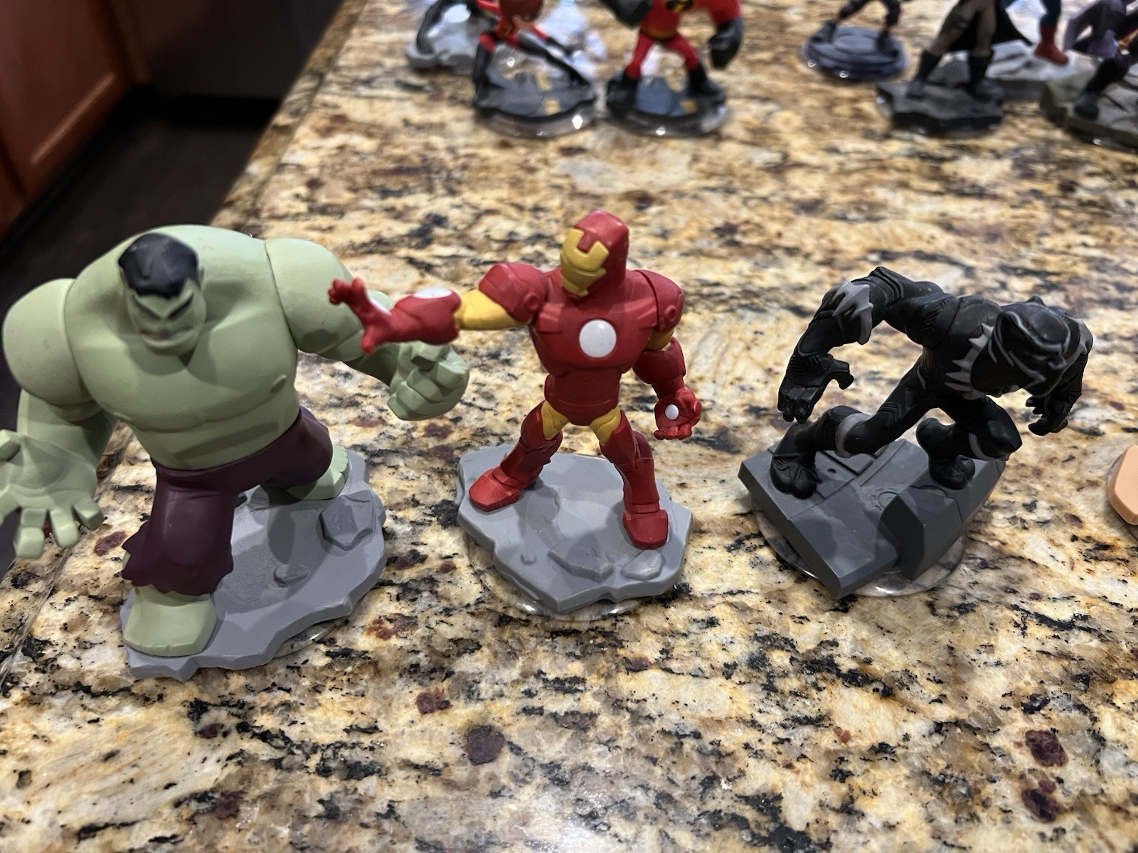 DISNEY INFINITY 23 FIGURES STAR WARS MARVEL ANT MAN AND MORE