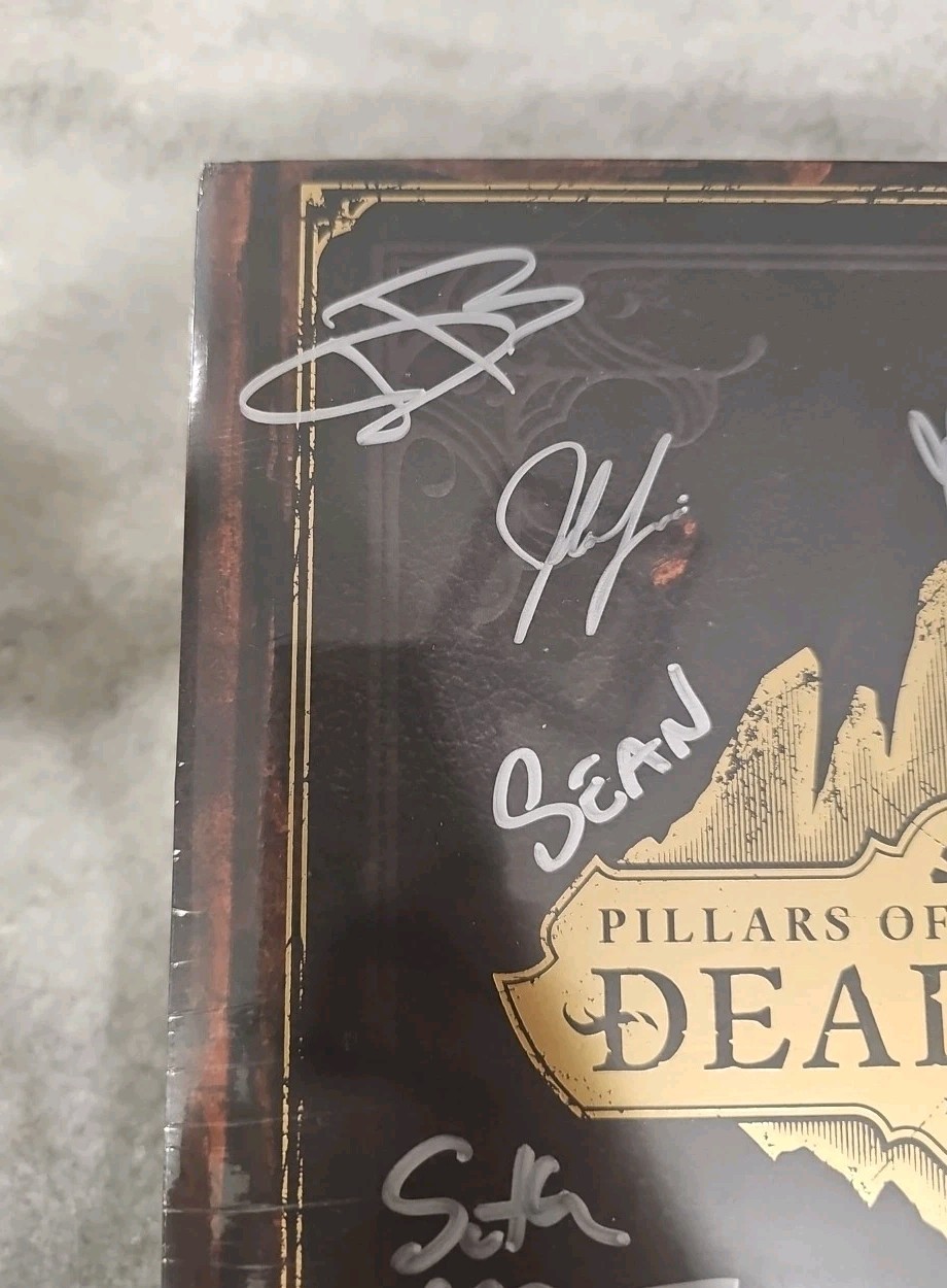 Pillars of Eternity II Deadfire Collector’s Edition Signed By Dev Team SEALED
