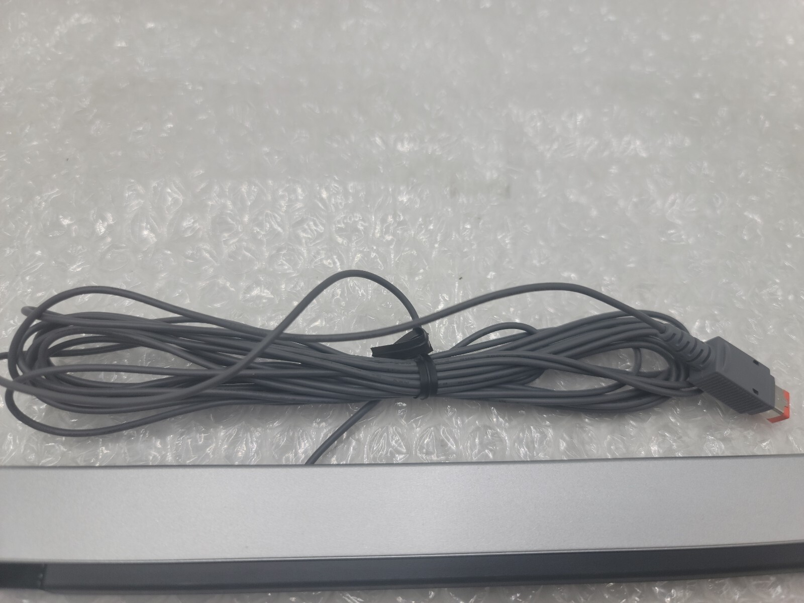 READ -New OEM Official Nintendo Wii/ Wii U Wired Sensor Bar RVL-014 -Authentic