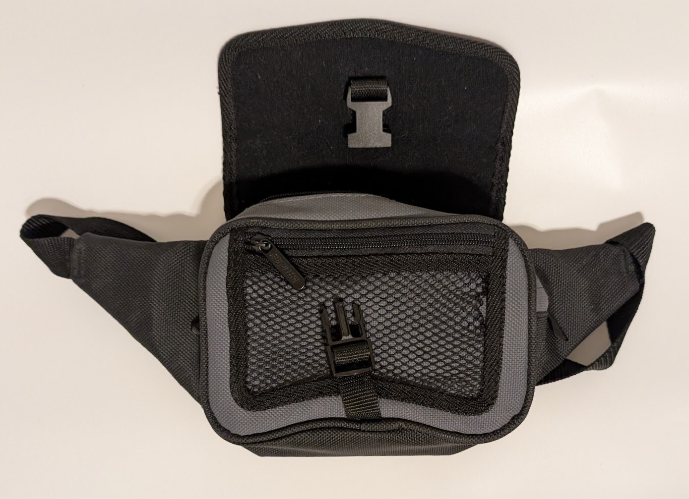 Nintendo Game Boy Carrying Case Fanny Pack Adjustable Waist Bag Vintage InterAct