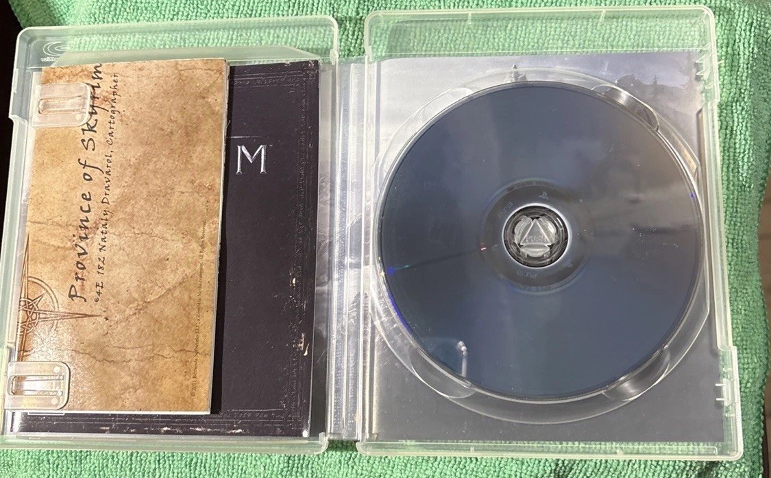 Skyrim PS3 Original Release + Manual + Map and Tested!!