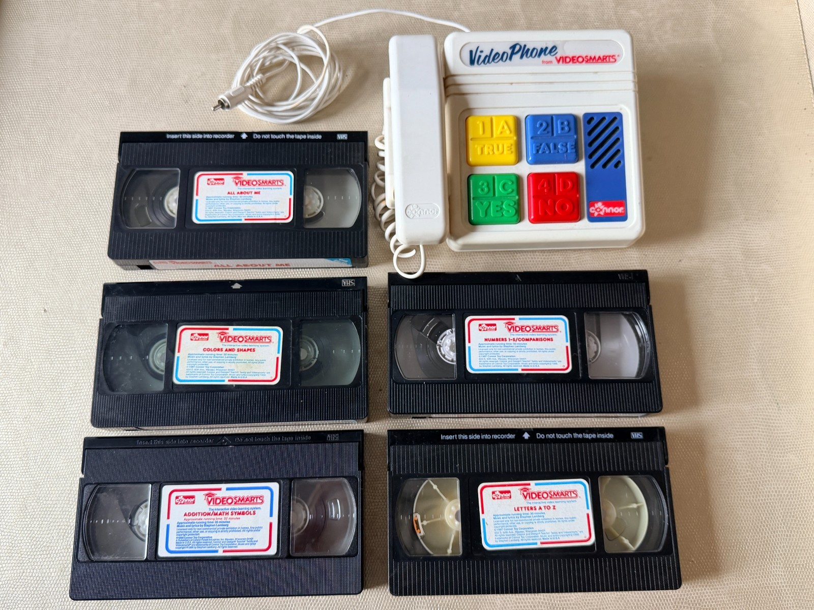 Vintage 1989 Connor Toy Video Phone from Videosmarts with 5 VHS Tapes – UNTESTED