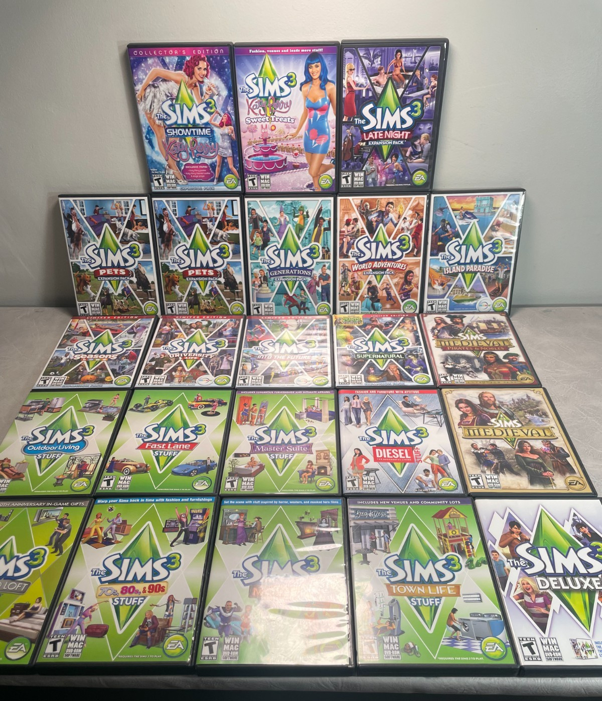 The Sims 3 PC Mac Lot of 22 Expansion Stuff Packs Limited Editions Medieval
