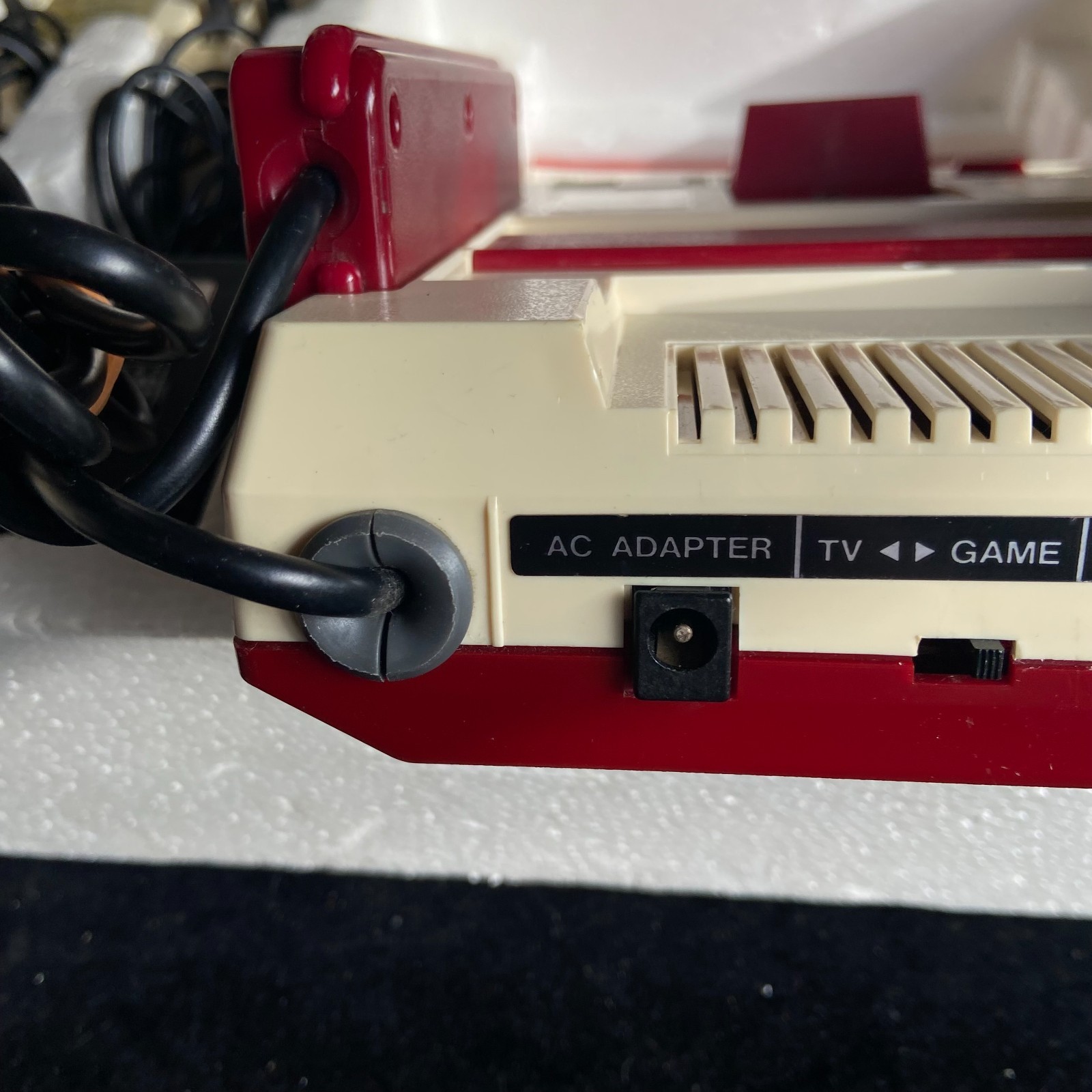 Nintendo Famicom Original Console HVC-001 Complete In Box CIB – Tested & Working