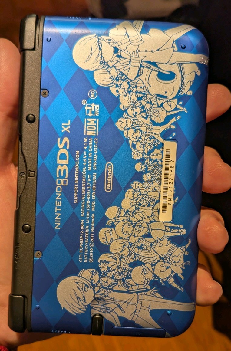 Nintendo 3DS XL Persona Q Shadow of the Labyrinth US Model Excellent Condition