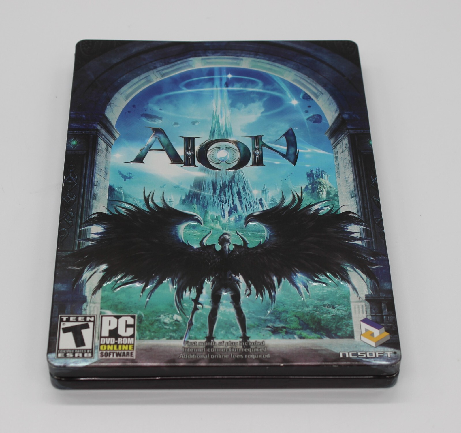 AION – A World Divided- PC Video Game – Steelbook Edition