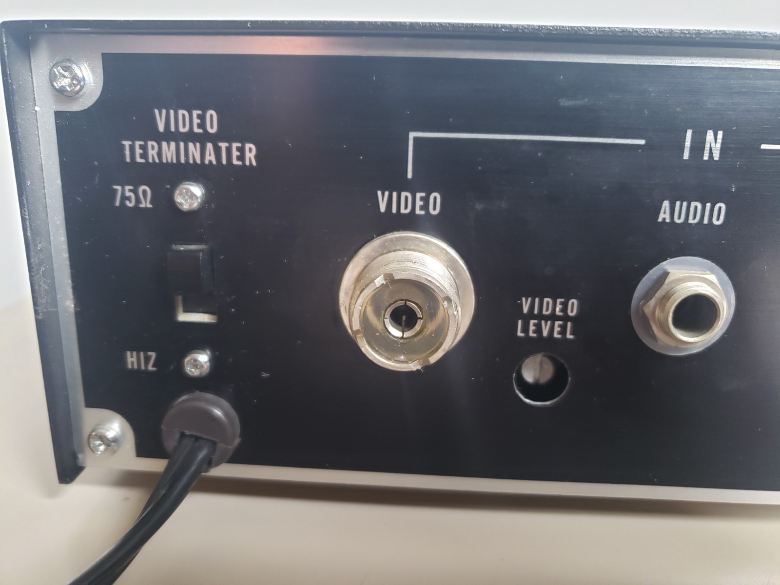 Color RF CONVERTER Modulator, Retro Video Gaming, CRT, High Quality, Excellent
