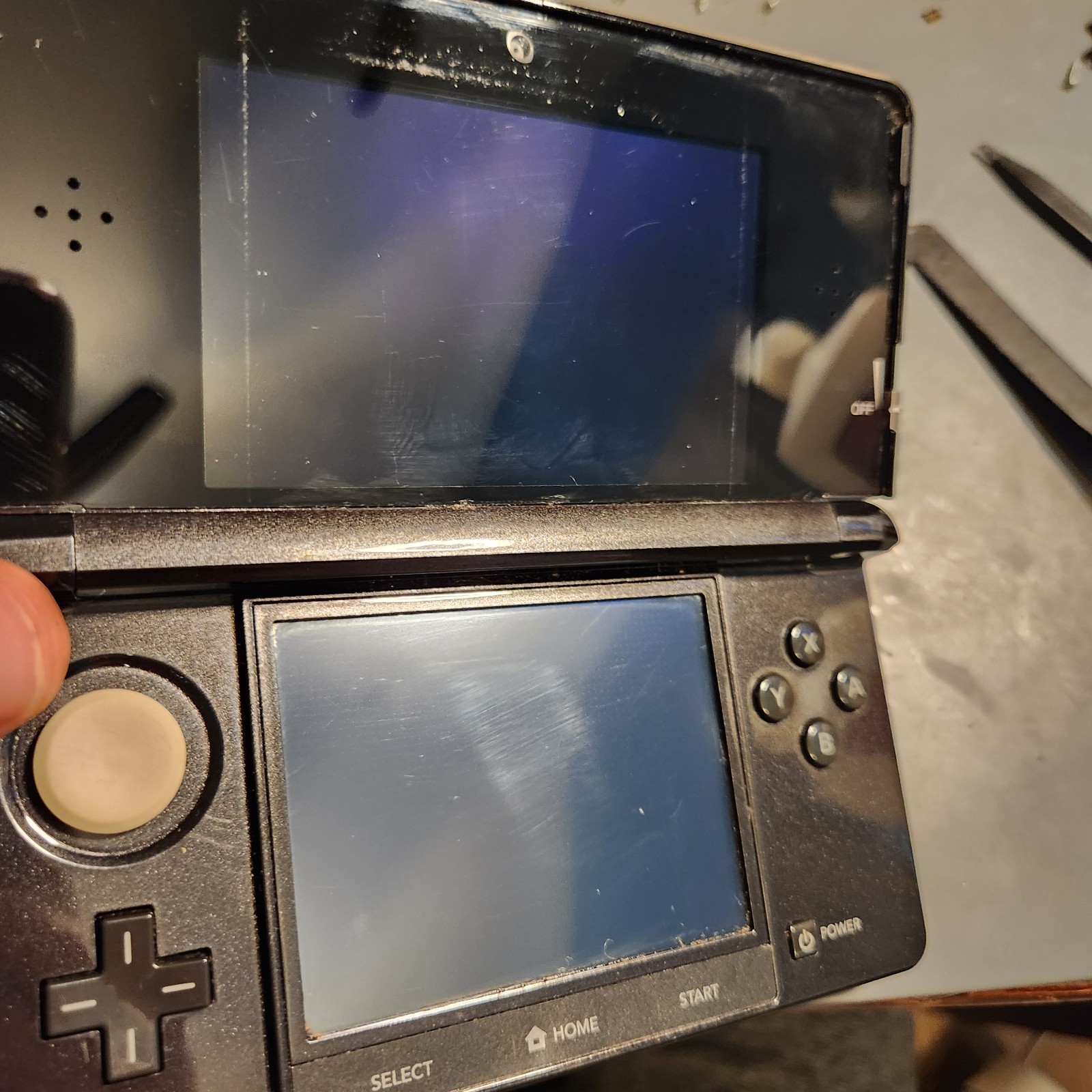 Nintendo 3DS Cosmo Black System – Working