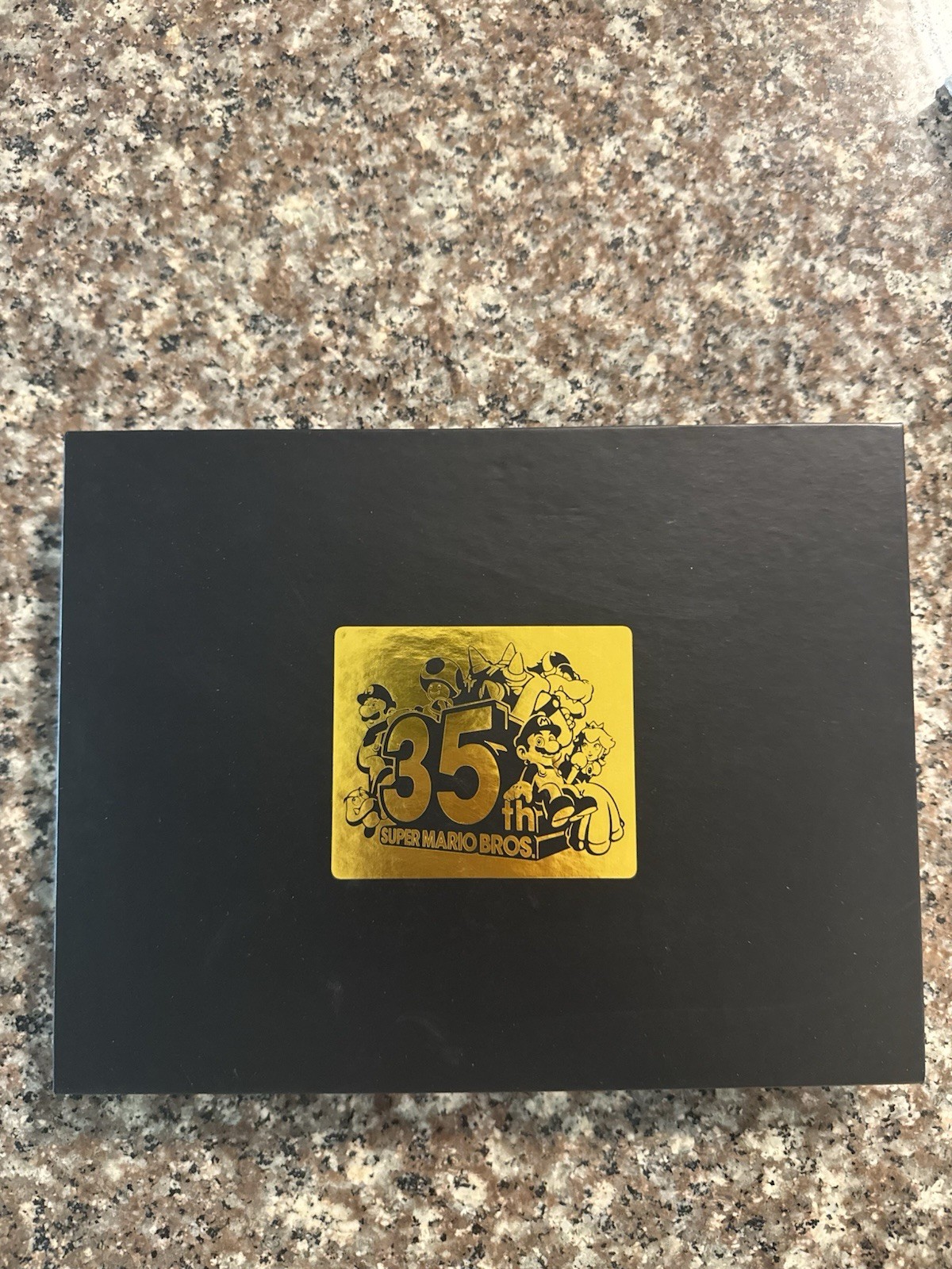 Nintendo Super Mario Bros 35th Anniversary Collectible Limited Edition Pin Set