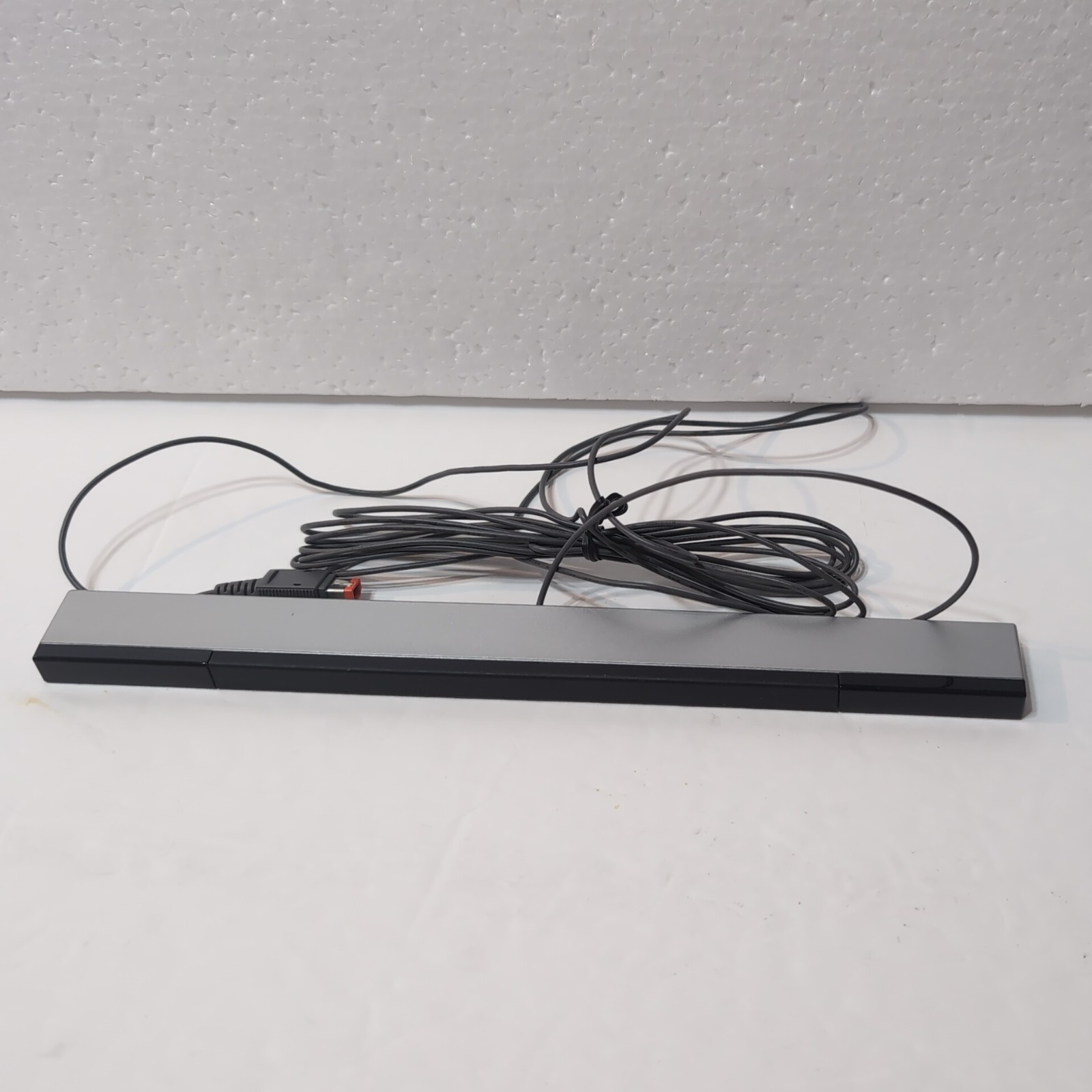 Nintendo OEM Sensor Bar Wired Official RVL-014 For Wii And Wii U – UNTESTED