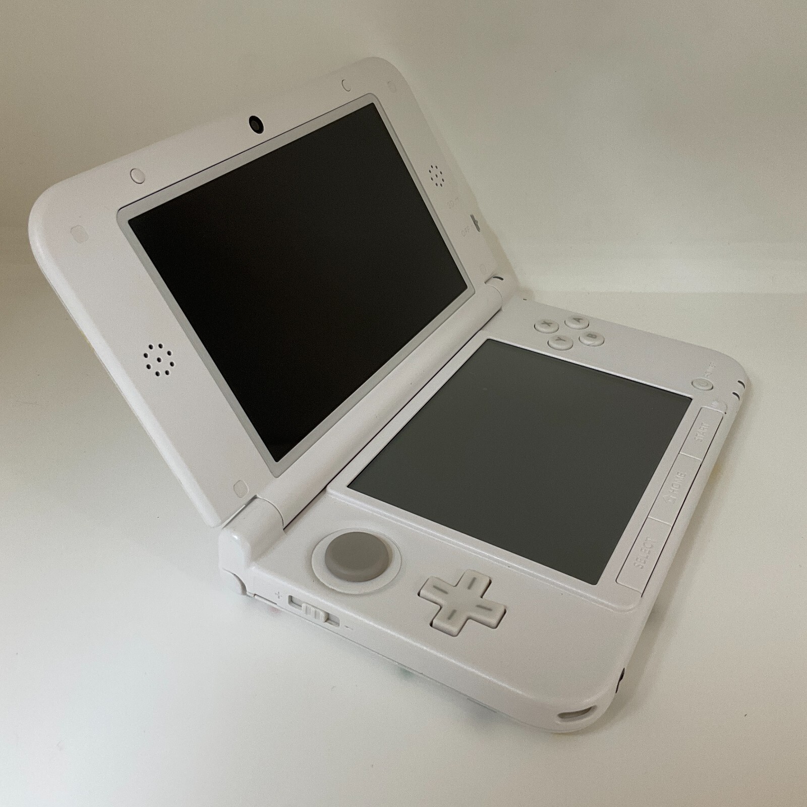 [A-rank] Nintendo 3DS LL XL console Animal Crossing with Charger/Stylus