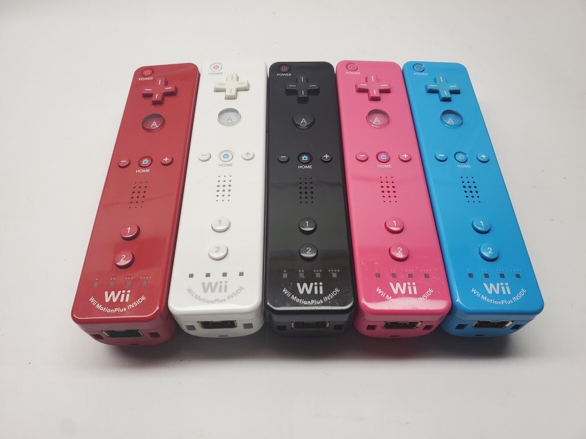1 OEM Nintendo Wii Remote Motion Plus WiiMote Original Official Controller Wii U