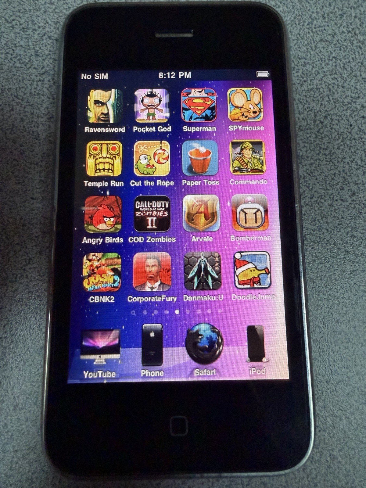 iPhone 3G 8GB Black 64 Rare Games Scarface Voltron Resident Evil