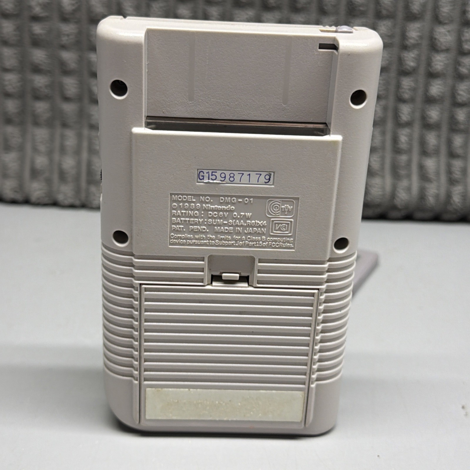 Nintendo Game Boy DMG-01 Original Gray Handheld 1989 Working + WWF War Zone