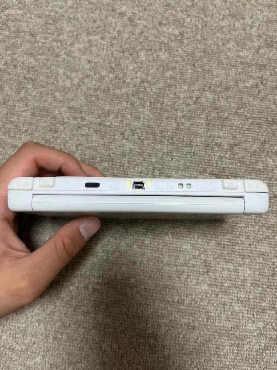 New 3DS LL XL Pearl White Japan Nintendo Console region Japanese B118