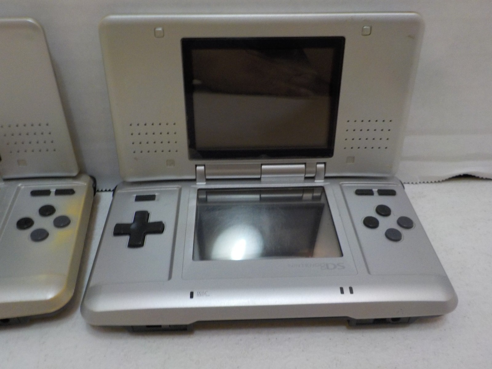 N A406 Nintendo DS Handheld Fat Console For Parts or Repair Silver Lot
