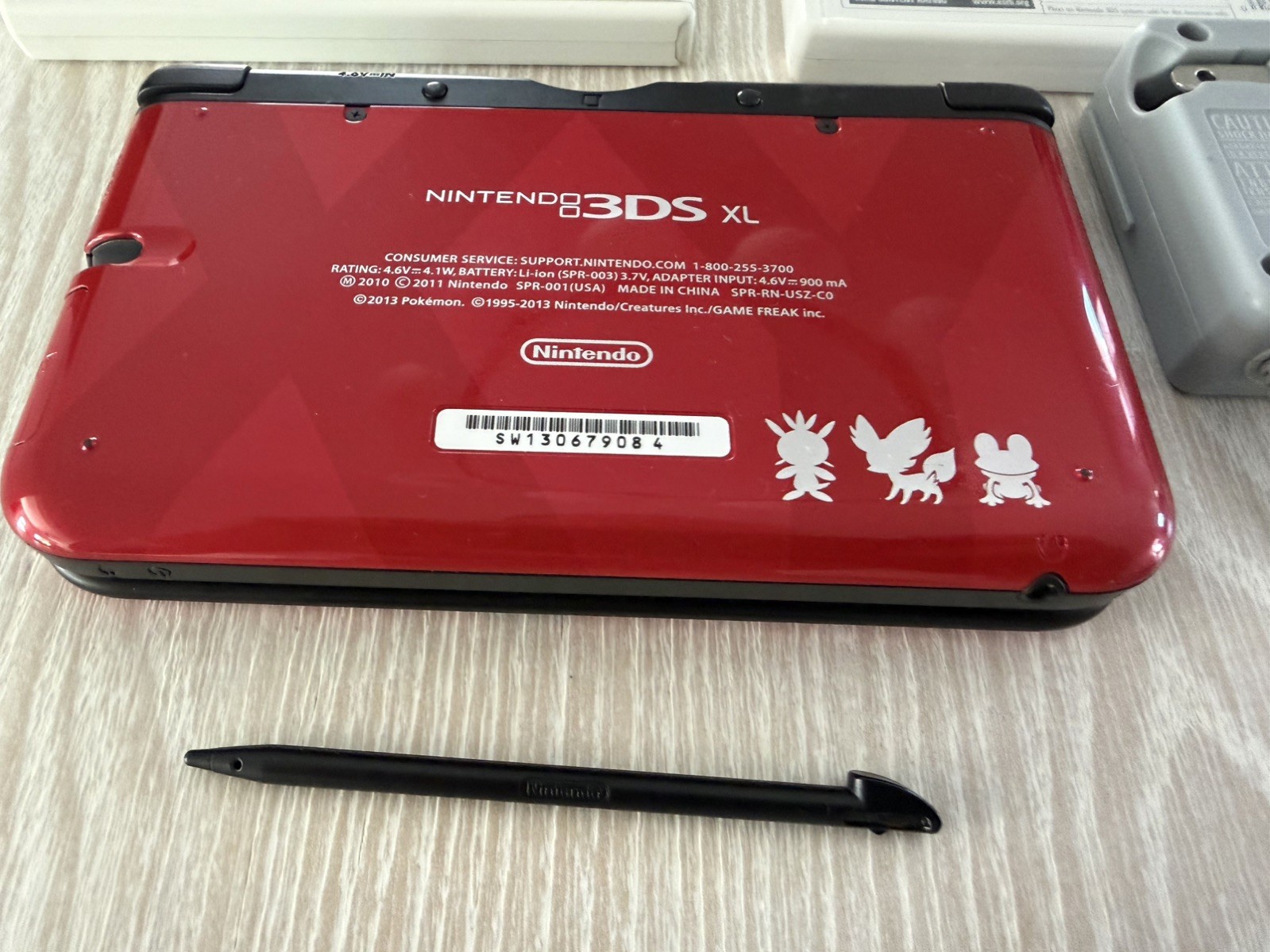 Nintendo 3DS XL Pokémon X and Y Red Handheld Console SPR-001 Tested w X&Y games