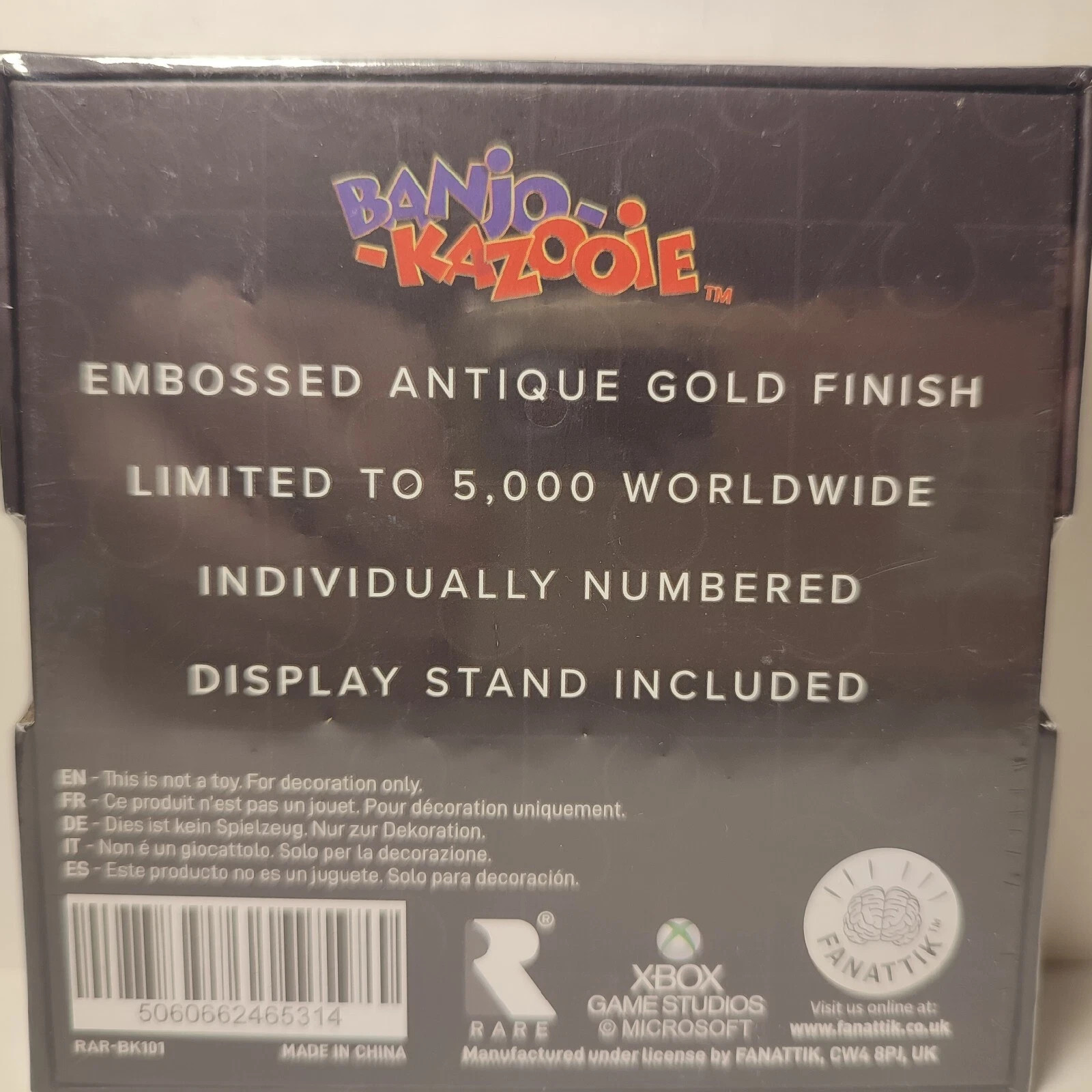 Banjo Kazooie Character Jiggy Piece Limited Edition Gold Embossed Metal Jigsaw