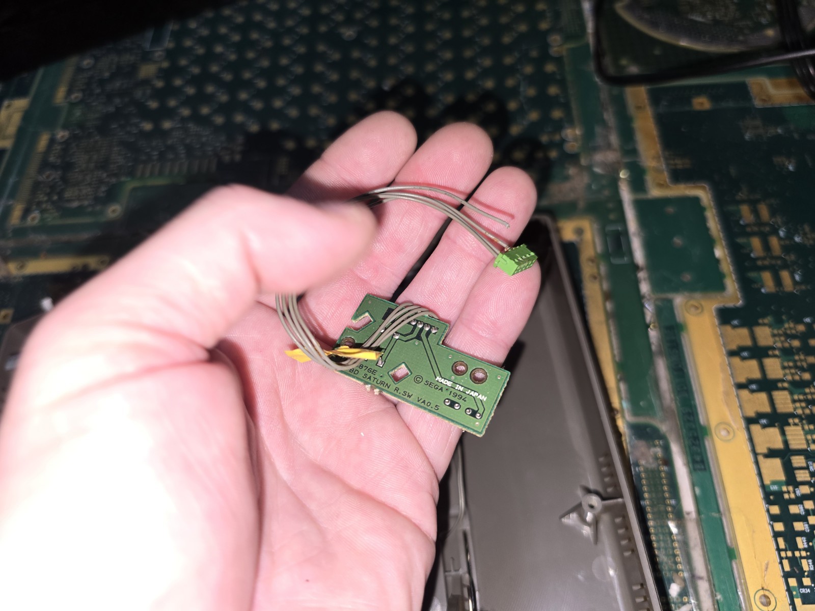 Sega Japan Saturn Greenish Top Cover Reset Button Board 839-0709-02 ONLY-READ