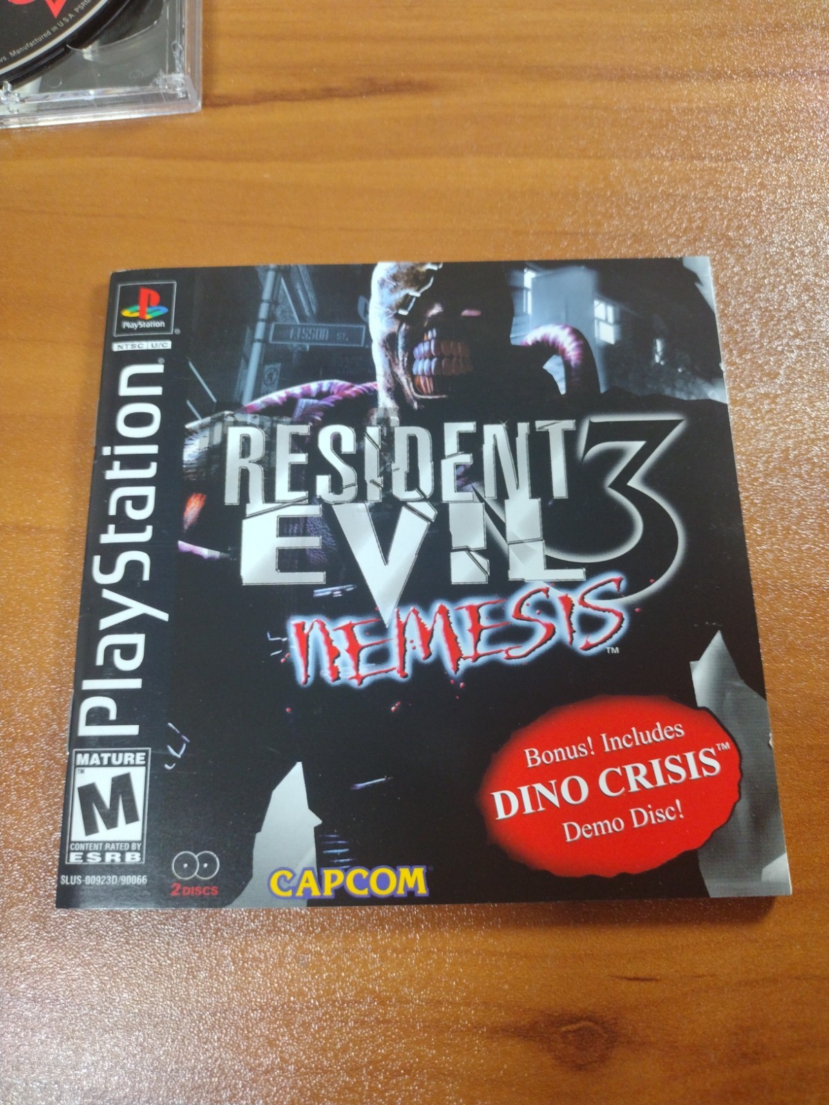 Resident Evil 3: Nemesis CiB w/ Dino Crisis Demo, Manual & RegCard VGC -TESTED-