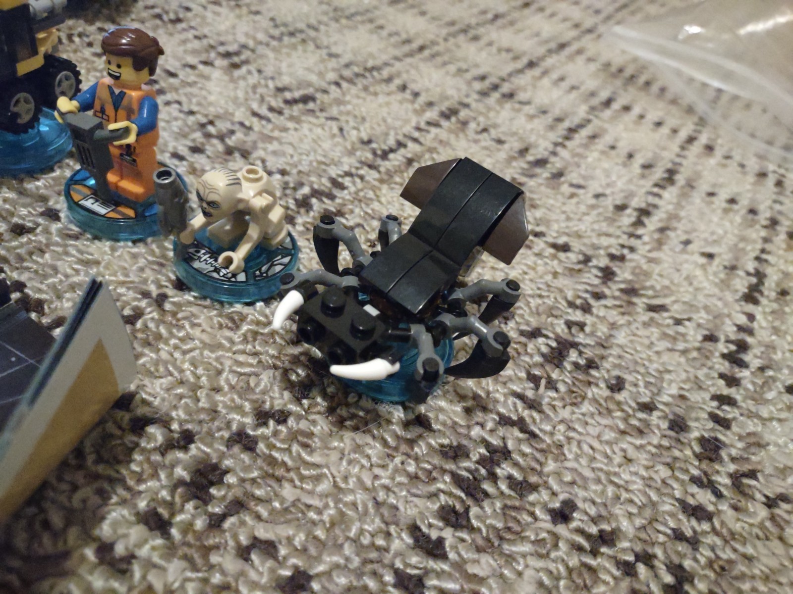 Lego Dimensions The Lego Movie Emmet Fun Pack 71212 + Gollum + Shellob 71218