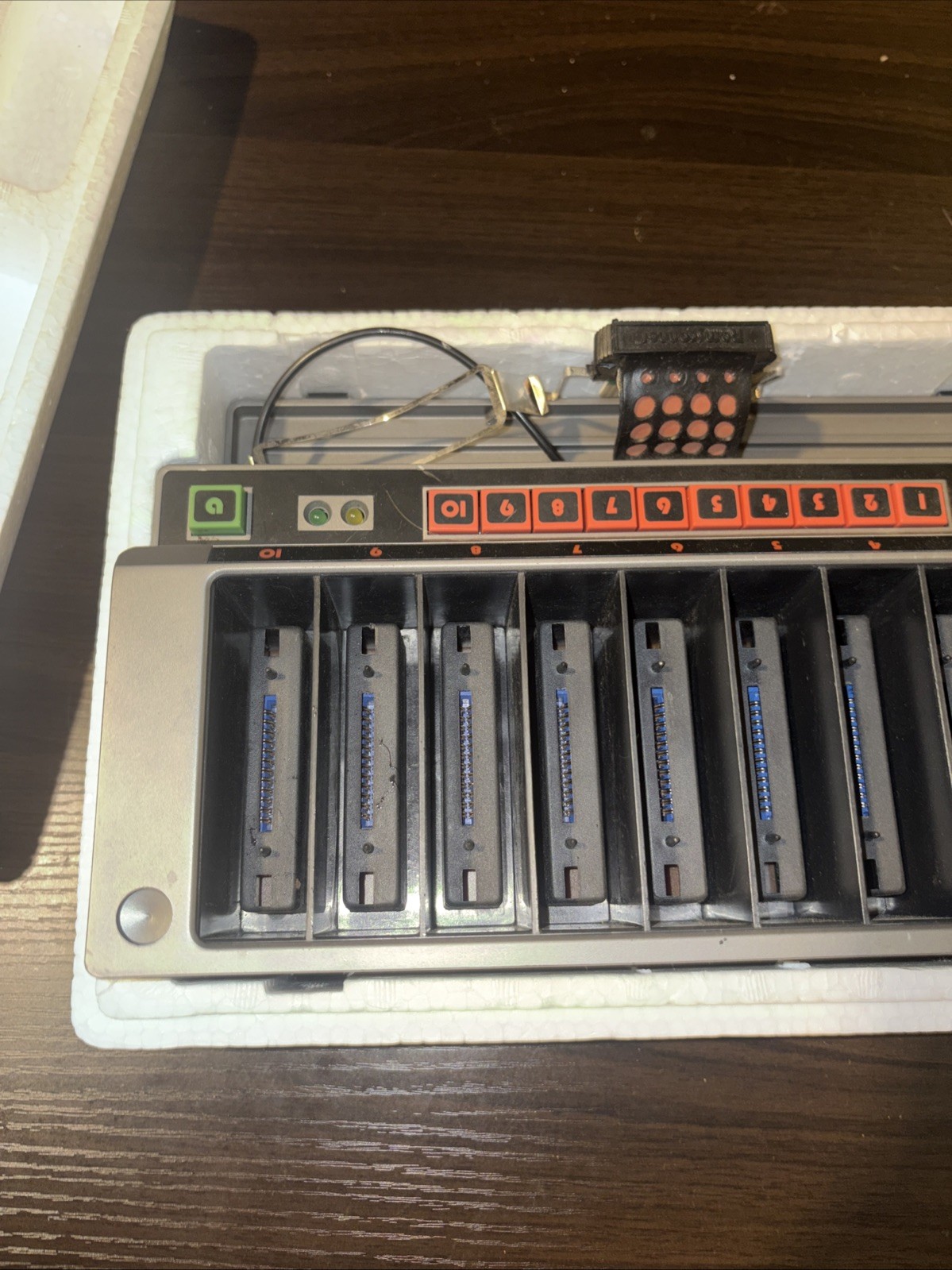Atari VCS Romscanner Command Center Atari 2600 VGA-10 ASiS-WITH BOX/NOT TESTED