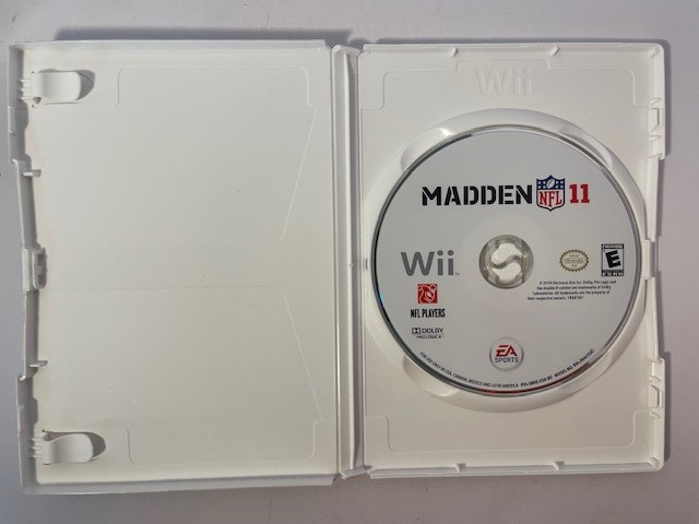 Madden NFL 11 (Nintendo Wii) No Manual Tested